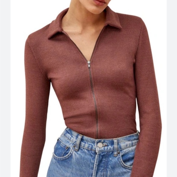 Reformation Sweaters - Reformation women’s dark brown rib zip up knit crop up sweater cardigan L